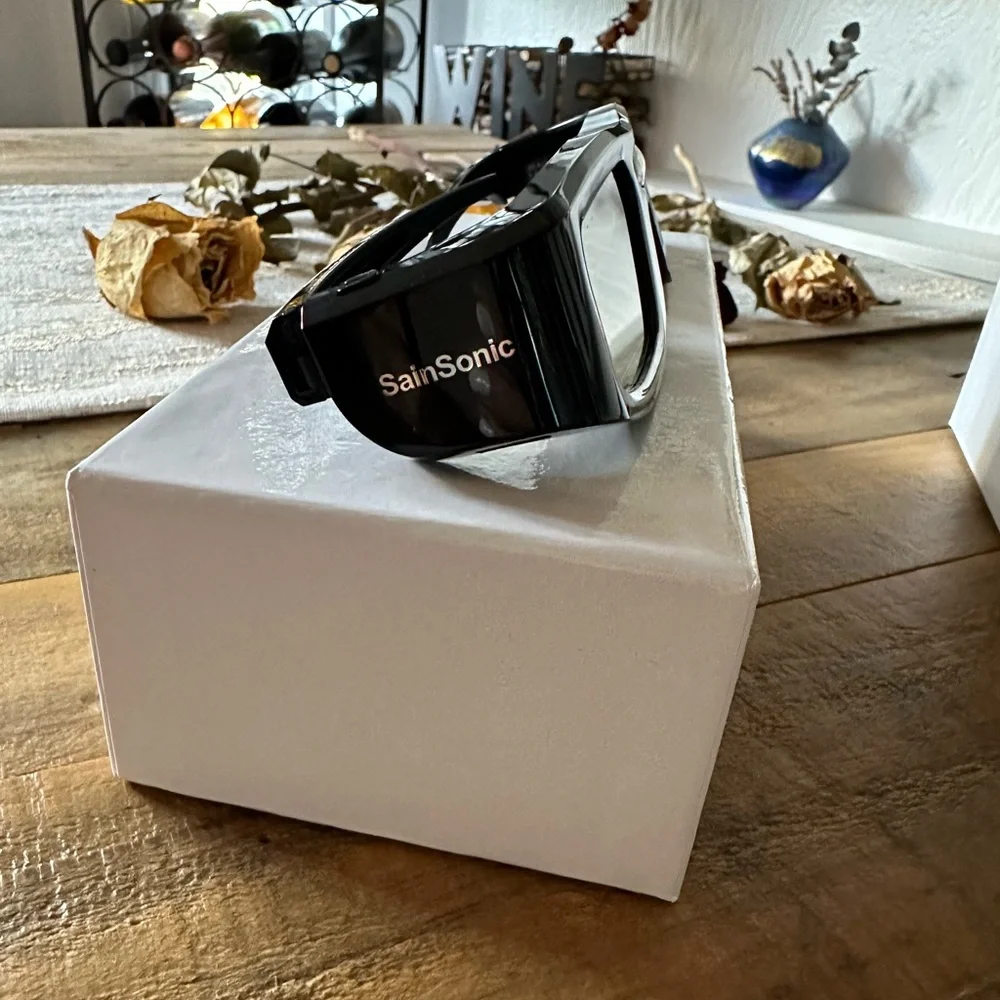 SainSonic Active 3D glasses. Rechargeable Bluetooth brand New nWT black